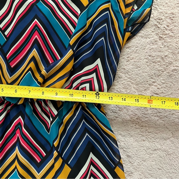 City Triangles Zigzag Print Dress Women’s Size M - Picture 7 of 8